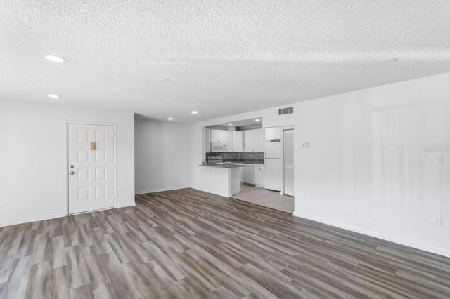 2522 PINE RIDGE WAY S D2, Palm Harbor, FL 34684