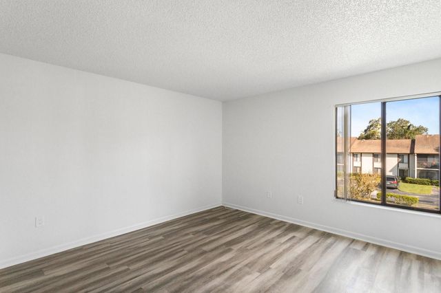 2522 PINE RIDGE WAY S D2, Palm Harbor, FL 34684