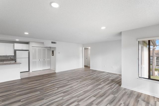 2522 PINE RIDGE WAY S D2, Palm Harbor, FL 34684