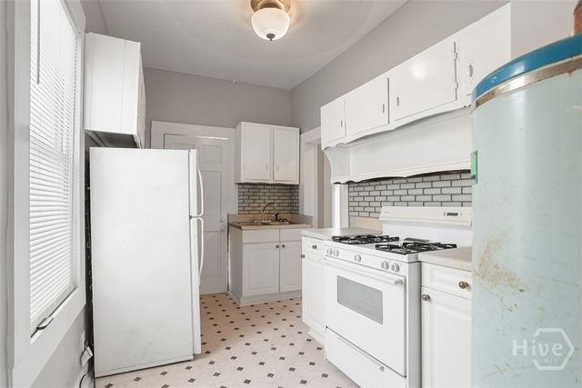 1023 W 37th Street, Savannah, GA 31415