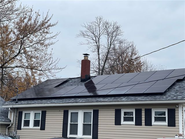 34205 Victor Drive, Eastlake, OH 44095