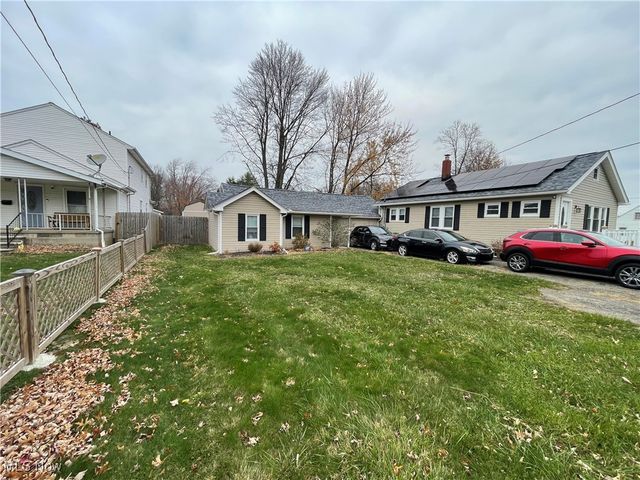 34205 Victor Drive, Eastlake, OH 44095