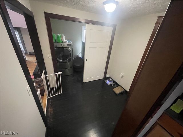 34205 Victor Drive, Eastlake, OH 44095