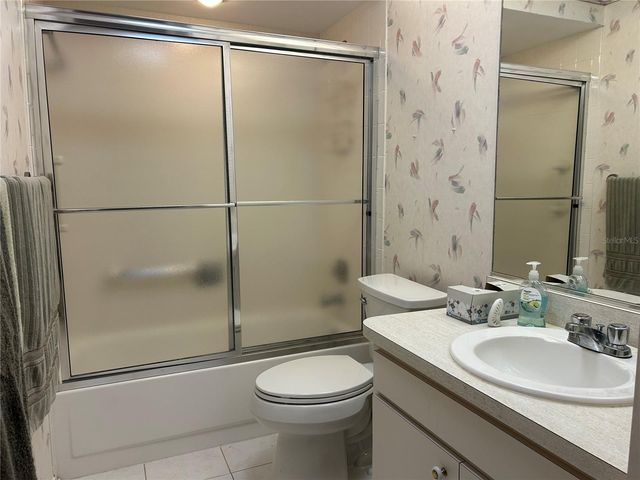 1548 GRAND BOULEVARD 109, Sarasota, FL 34232