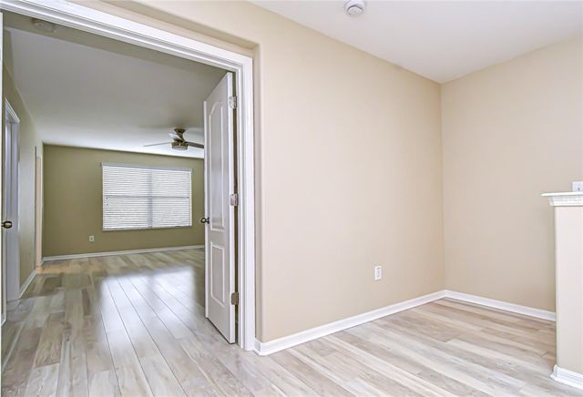 2718 GARDEN FALLS DRIVE, Brandon, FL 33511