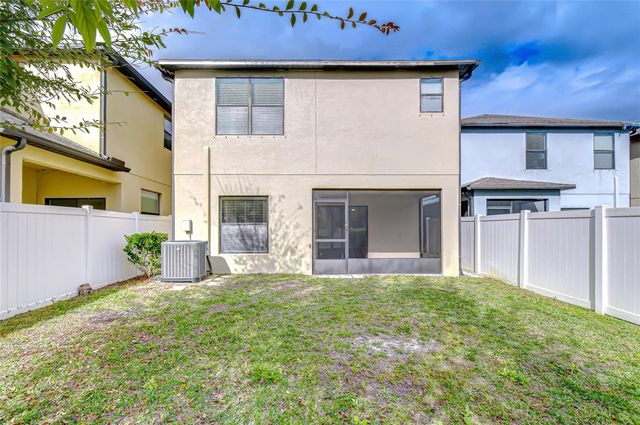 2718 GARDEN FALLS DRIVE, Brandon, FL 33511