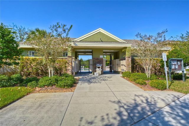 2718 GARDEN FALLS DRIVE, Brandon, FL 33511