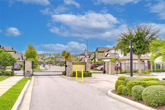 2718 GARDEN FALLS DRIVE, Brandon, FL 33511