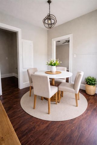 905 Oakhurst Street, Houston, TX 77023