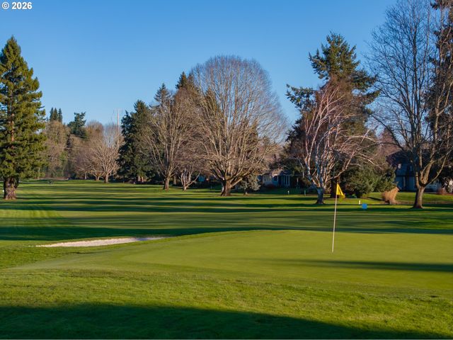 6428 CASTLE LAKE Ct N, Keizer, OR 97303