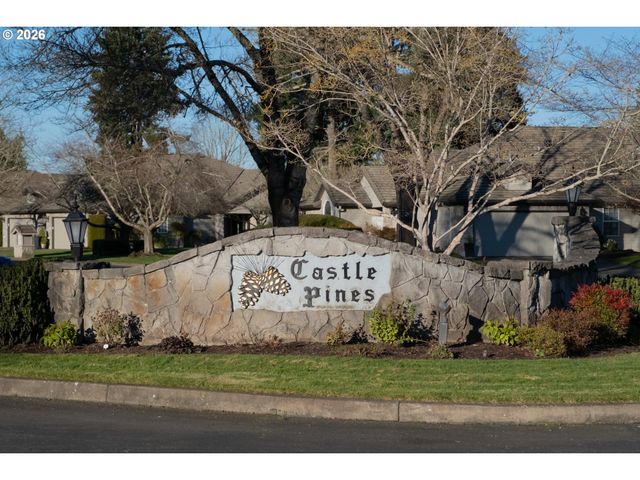 6428 CASTLE LAKE Ct N, Keizer, OR 97303