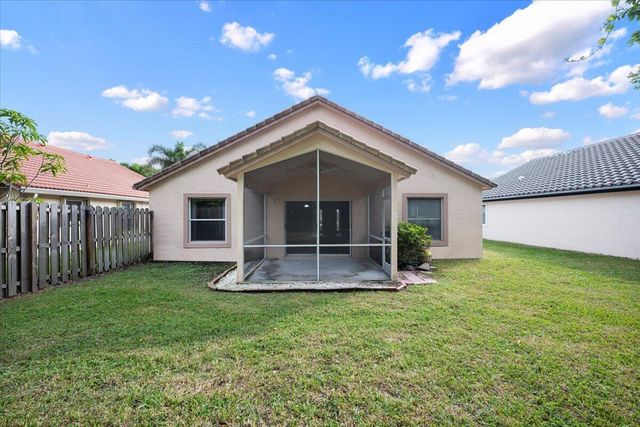 1899 Oak Berry Circle, Wellington, FL 33414