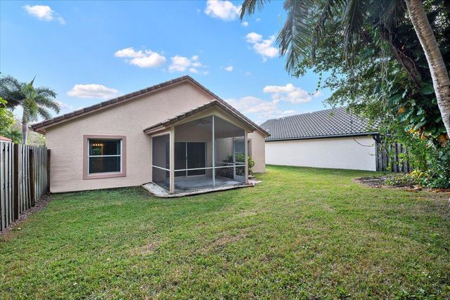 1899 Oak Berry Circle, Wellington, FL 33414