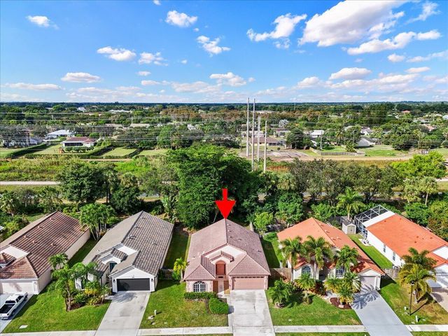 1899 Oak Berry Circle, Wellington, FL 33414
