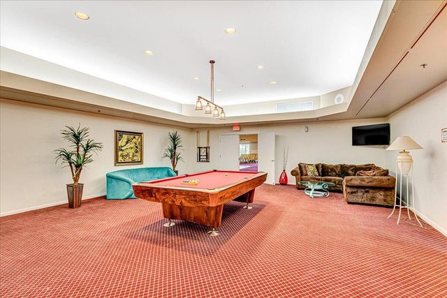 1899 Oak Berry Circle, Wellington, FL 33414