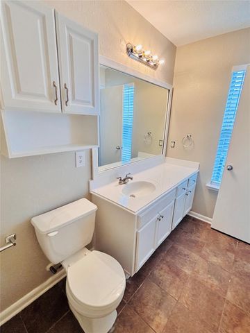 8134 Sanders Forest Court, Humble, TX 77338