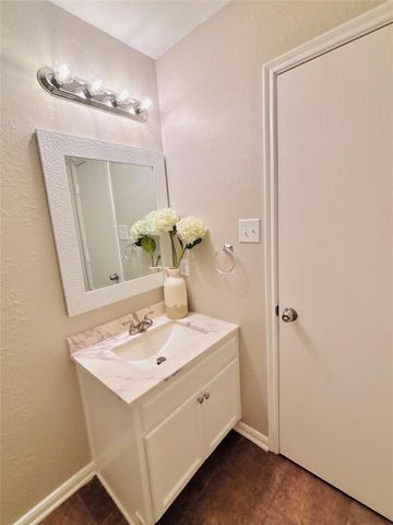 8134 Sanders Forest Court, Humble, TX 77338