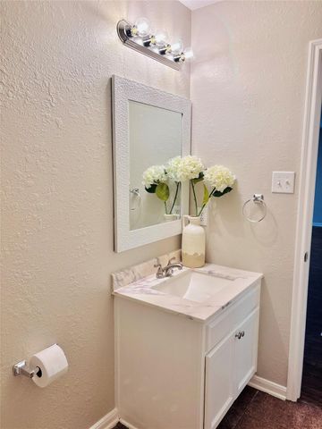 8134 Sanders Forest Court, Humble, TX 77338
