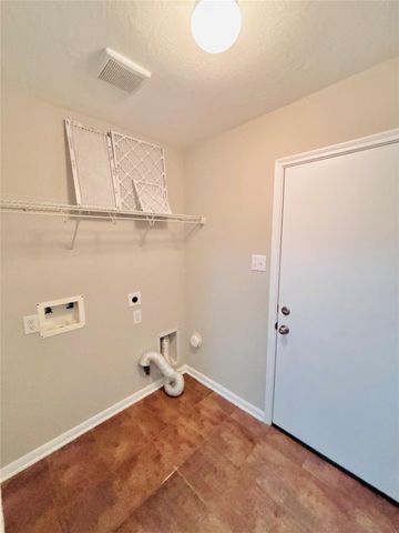 8134 Sanders Forest Court, Humble, TX 77338