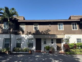 3920 Woodside Dr 5, Coral Springs, FL 33065