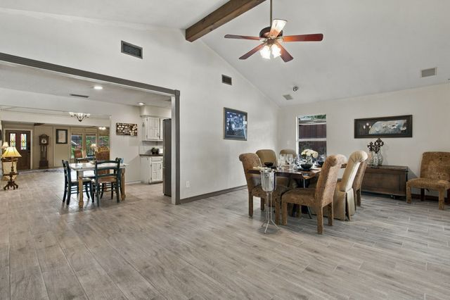 1016 Meadows Drive, Corinth, TX 76208