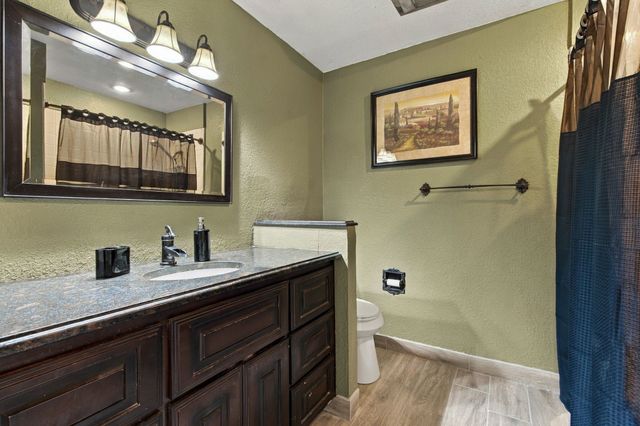 1016 Meadows Drive, Corinth, TX 76208