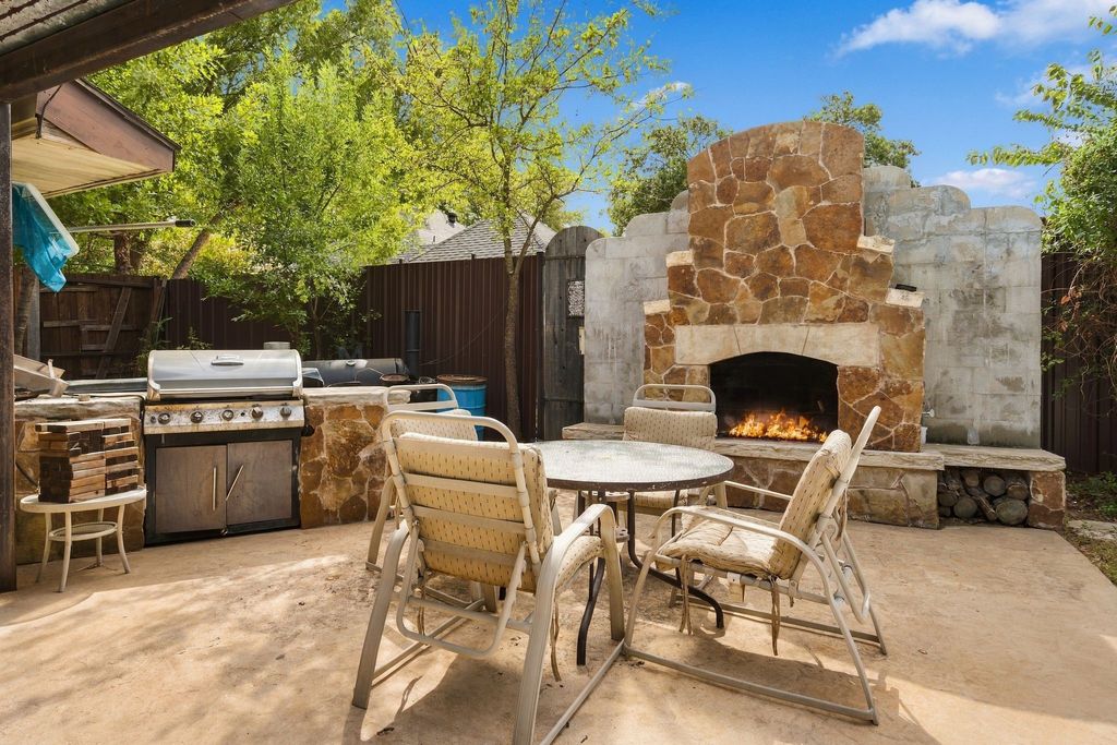 1016 Meadows Drive, Corinth, TX 76208 — photo 3