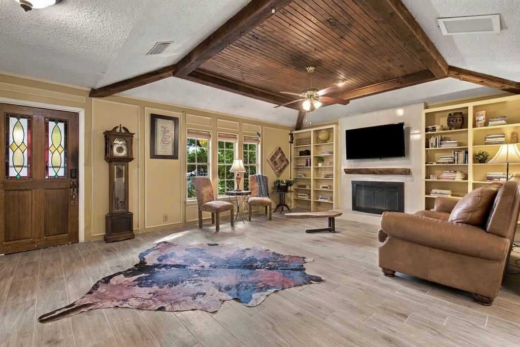 1016 Meadows Drive, Corinth, TX 76208 — photo 4