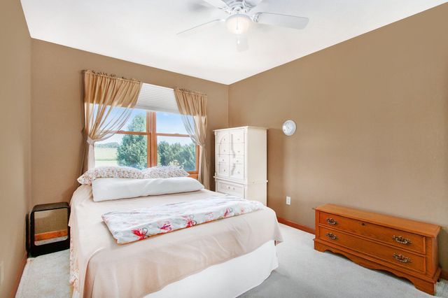 1139 S 500 W, La Porte, IN 46350
