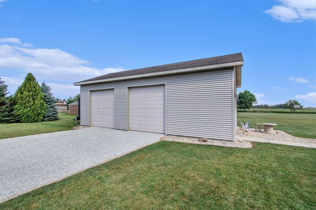 1139 S 500 W, La Porte, IN 46350