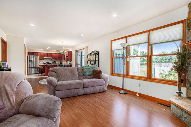 1139 S 500 W, La Porte, IN 46350