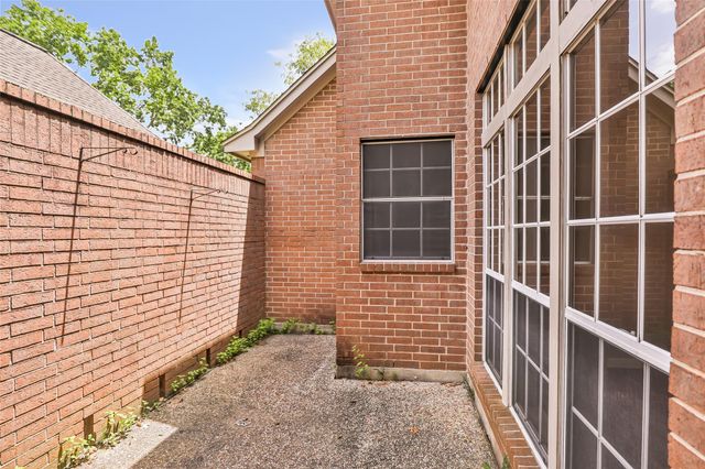 4439 Bellington Court, Kingwood, TX 77345
