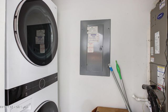 2912 ST JOHNS Avenue 24, Jacksonville, FL 32205