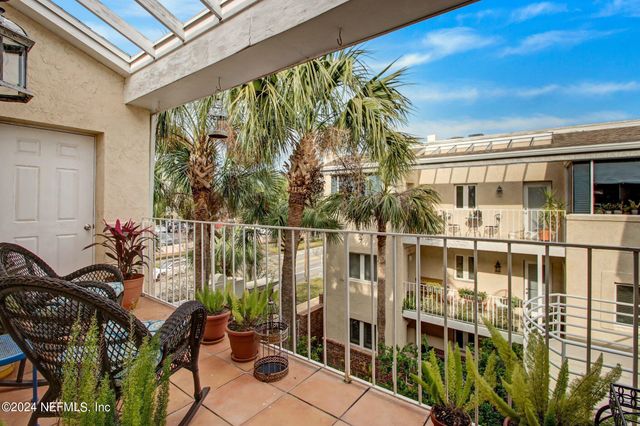 2912 ST JOHNS Avenue 24, Jacksonville, FL 32205