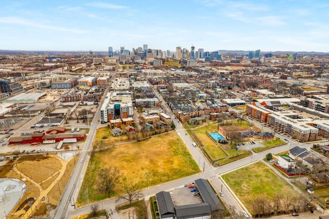 1500 4th Ave N Apt 201, Nashville, TN 37208