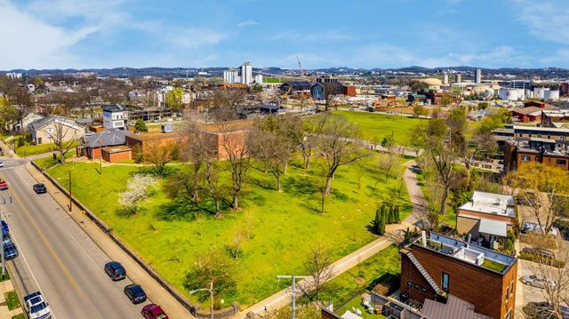 1500 4th Ave N Apt 201, Nashville, TN 37208