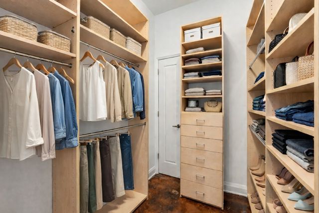 1500 4th Ave N Apt 201, Nashville, TN 37208