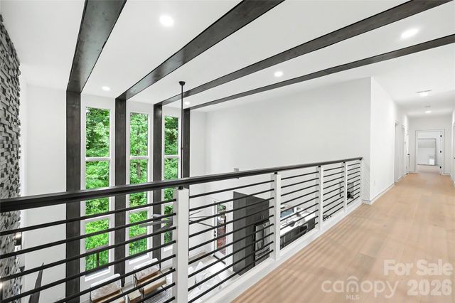 2810 Huntingtowne Farms Lane, Charlotte, NC 28210