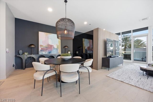 4575 Dean Martin Drive 307, Las Vegas, NV 89103
