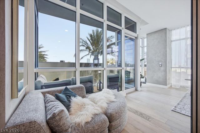 4575 Dean Martin Drive 307, Las Vegas, NV 89103