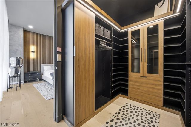 4575 Dean Martin Drive 307, Las Vegas, NV 89103