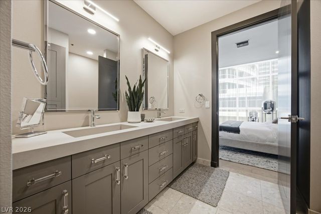 4575 Dean Martin Drive 307, Las Vegas, NV 89103