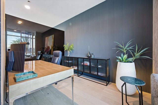 4575 Dean Martin Drive 307, Las Vegas, NV 89103