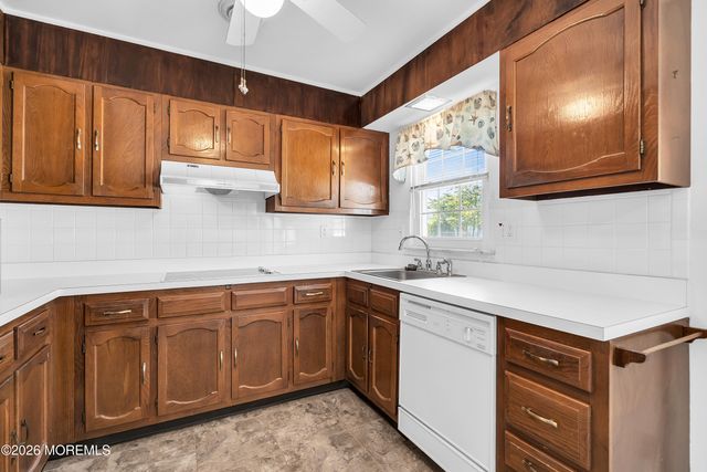 116C Buckingham Drive N, Manchester, NJ 08759
