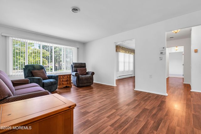 116C Buckingham Drive N, Manchester, NJ 08759