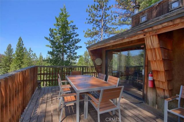 7497 Yosemite Park Way, Yosemite, CA 95389