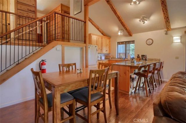 7497 Yosemite Park Way, Yosemite, CA 95389