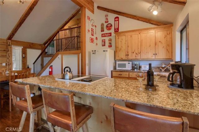 7497 Yosemite Park Way, Yosemite, CA 95389