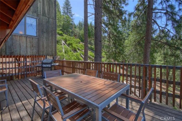 7497 Yosemite Park Way, Yosemite, CA 95389