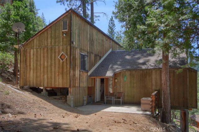 7497 Yosemite Park Way, Yosemite, CA 95389